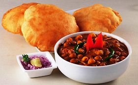 Fabhotel Premium Kashi